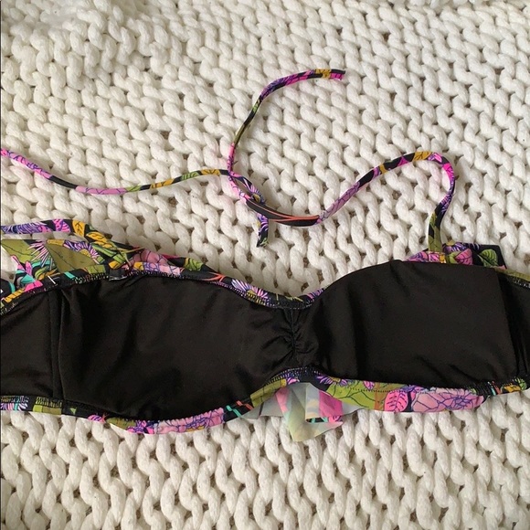 Victorias Secret Bandeau Swim Suit Top - Picture 2 of 4